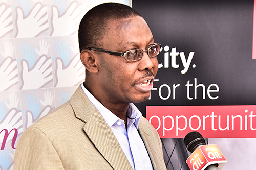 Dr Abdullahi Tasiu Abubakar delivers journalist safety training