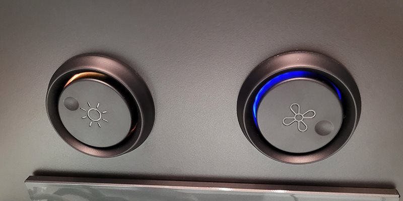Lightening and air conditioning dials in digital pod