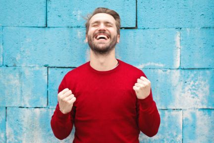 Men feel happy if they earn more than their wives, study shows