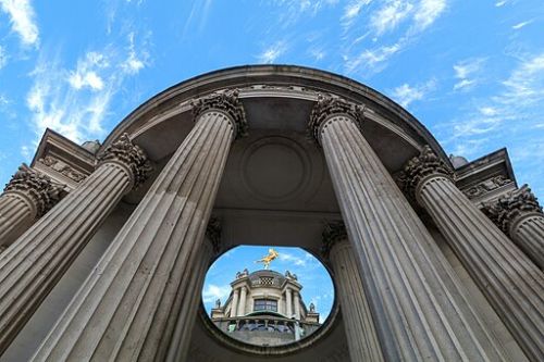Bayes’ Master’s in Finance on top of the world for alumni salary impact