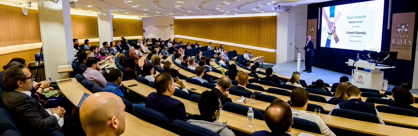 The crowds gather at Bayes Innovate