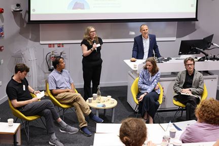 Peer support, EMDR and body scanning: MediaStrong 2025 highlights solutions to protect journalists’ mental health