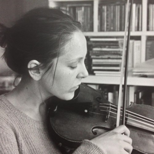 Photo of Dr Mira Benjamin