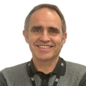Dr Ferran Valderrama