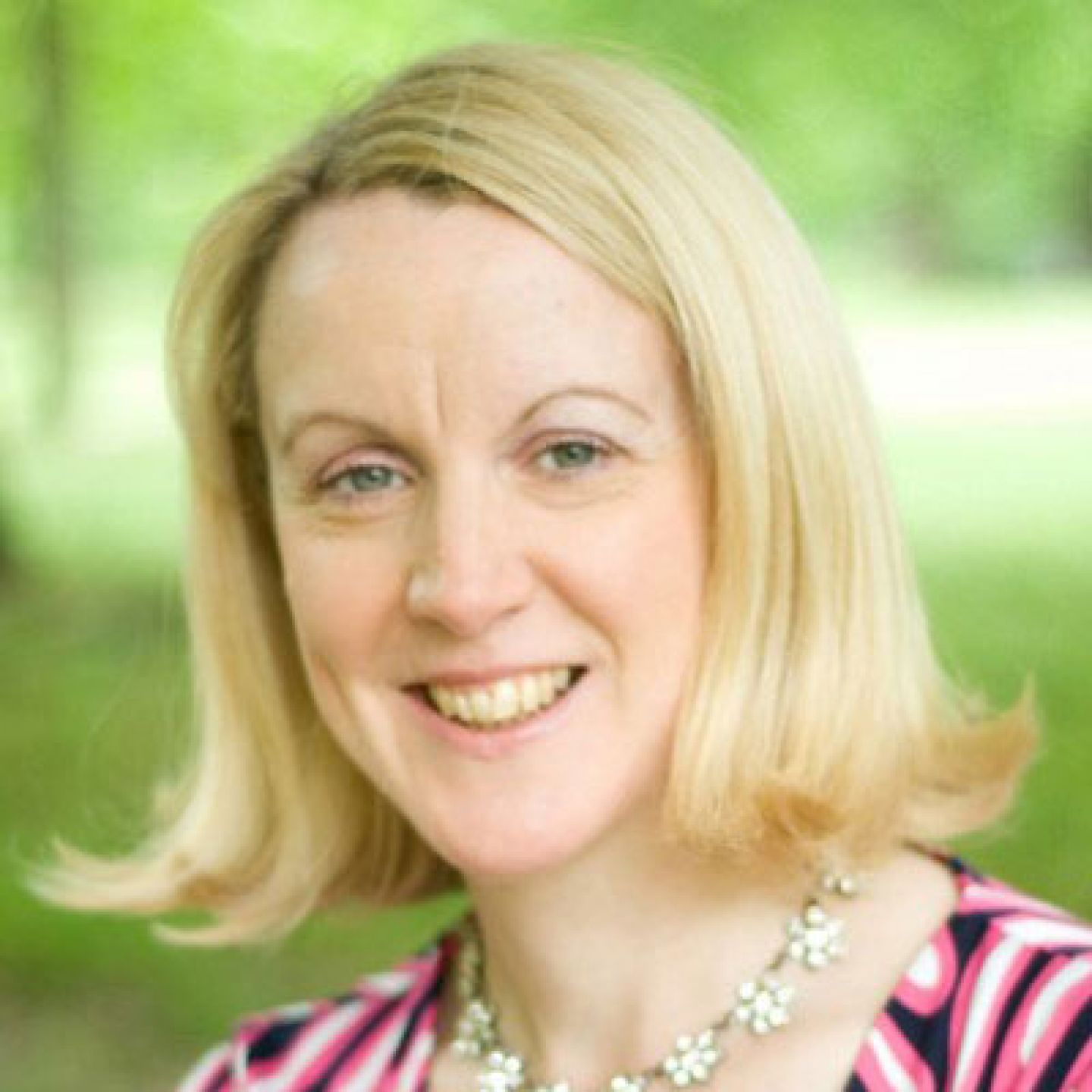 Portrait photo of Dr Colette Griffin