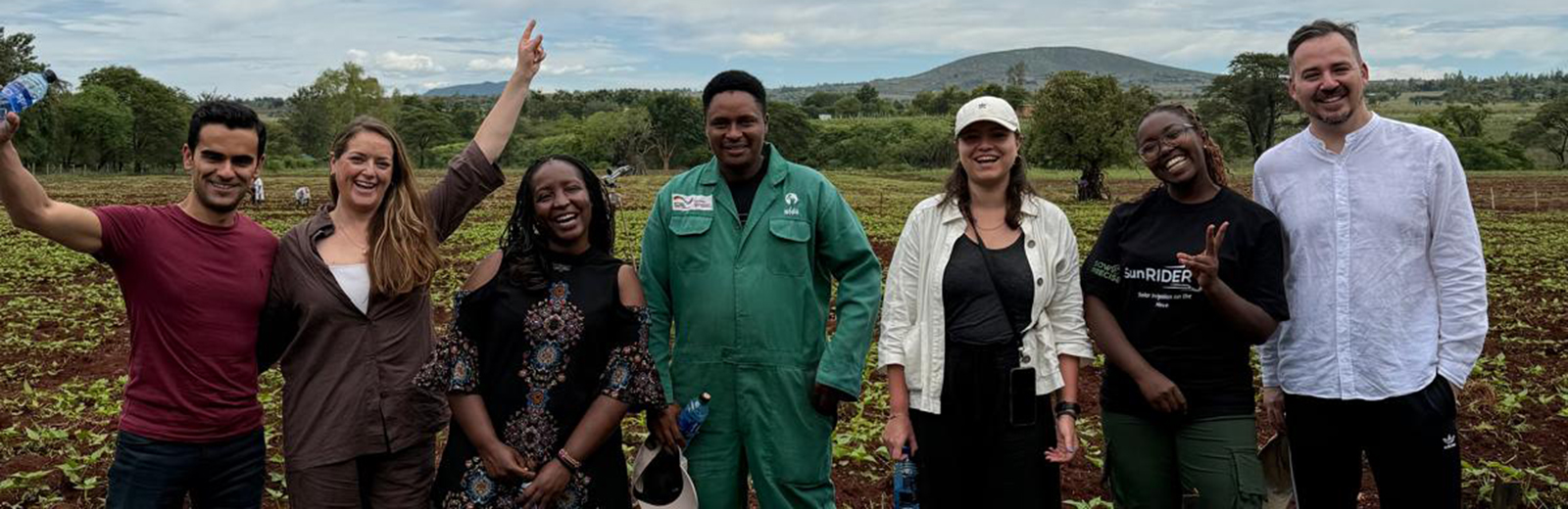 EMBA students on a farm in Kenya