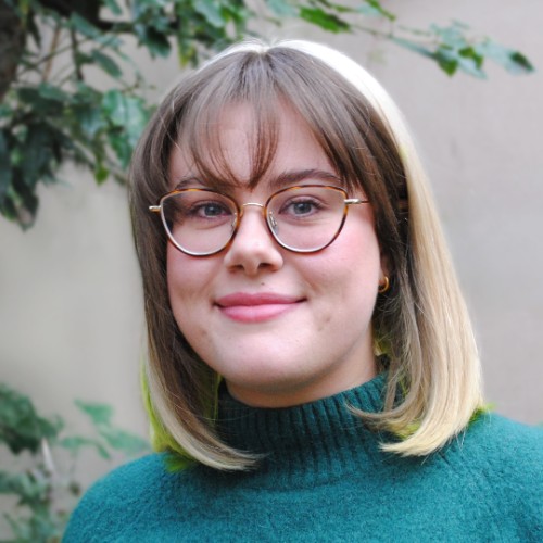 photo of Maeve Hutchinson