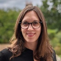 Professor Katrin Hohl